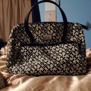 Tommy Hilfiger purse